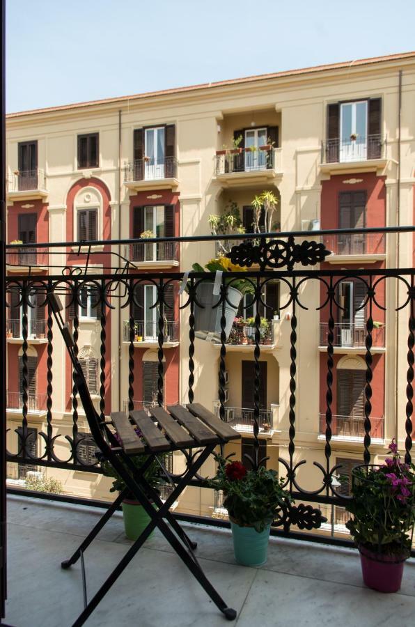 Sammartino 108 Apartment Palermo Bagian luar foto