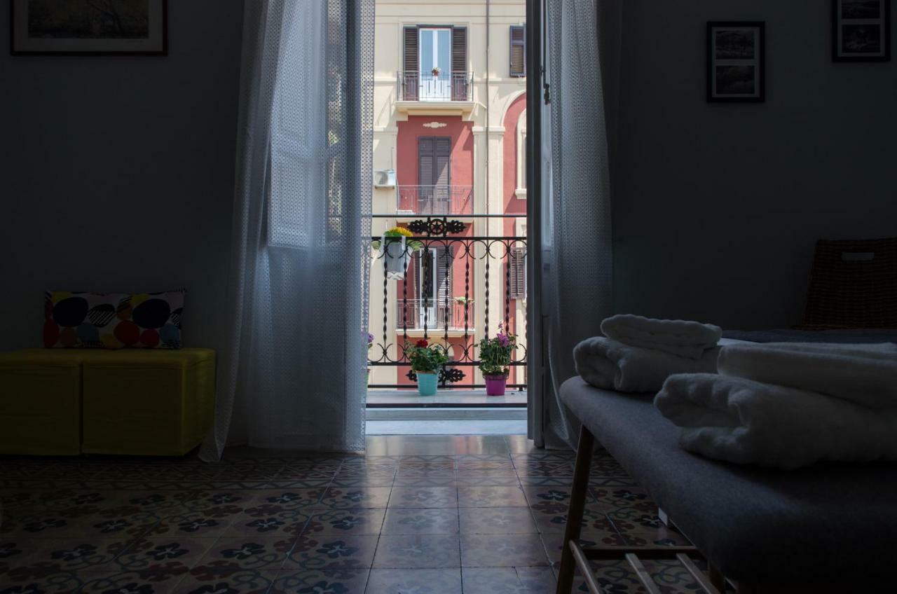 Sammartino 108 Apartment Palermo Bagian luar foto