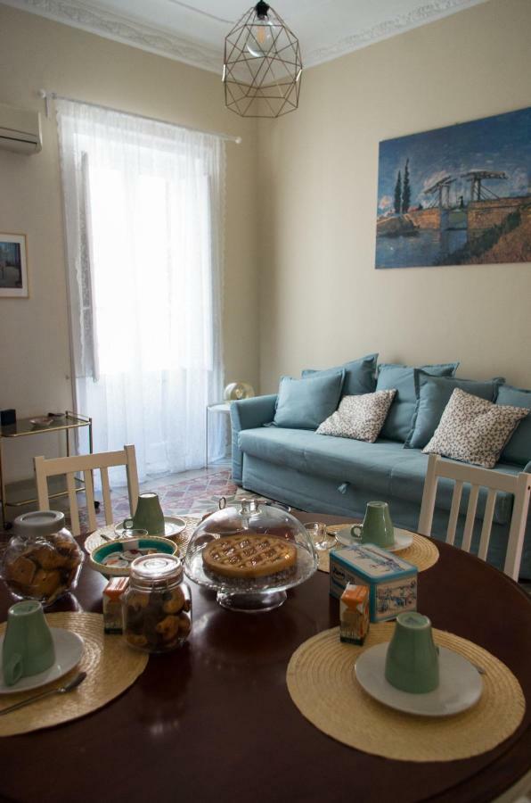Sammartino 108 Apartment Palermo Bagian luar foto